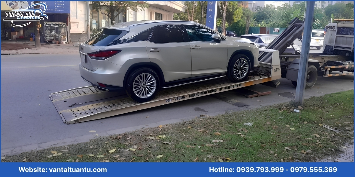 Chi phí vận chuyển ô tô đến garage