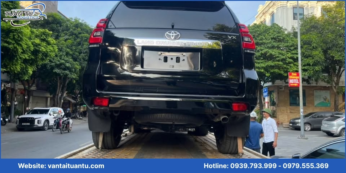 Lợi ích dịch vụ vận chuyển ô tô đến garage